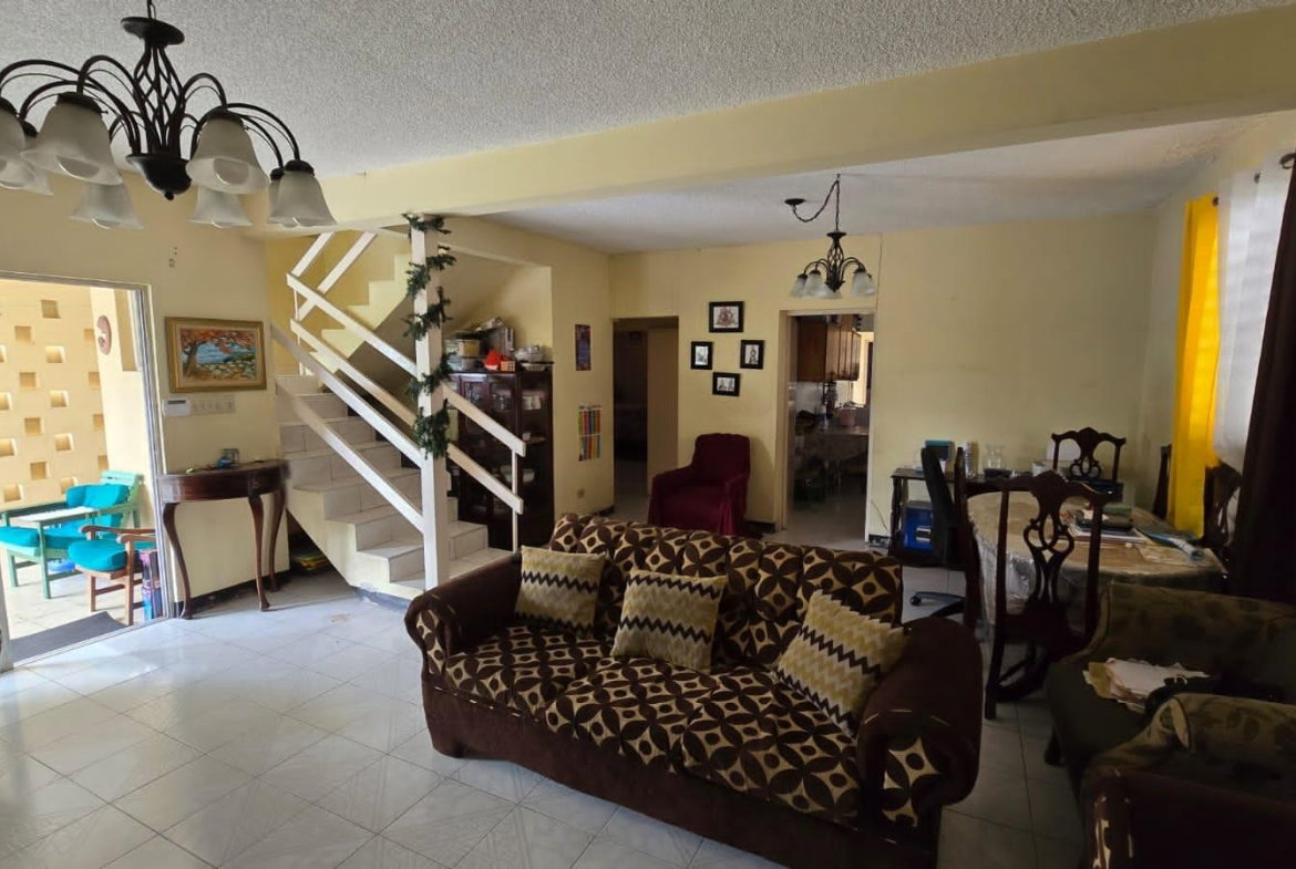 Ninth image of 23 Barbican Avenue in Kingston 6, St. Andrew, Jamaica - property is For Rent