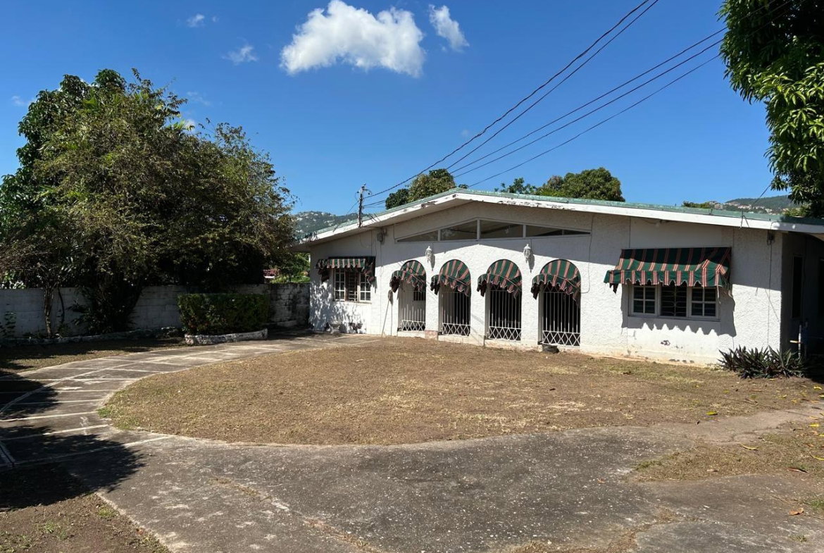 First image of 1 Roehampton Mews in Kingston 19, St. Andrew, Jamaica - property is For Sale