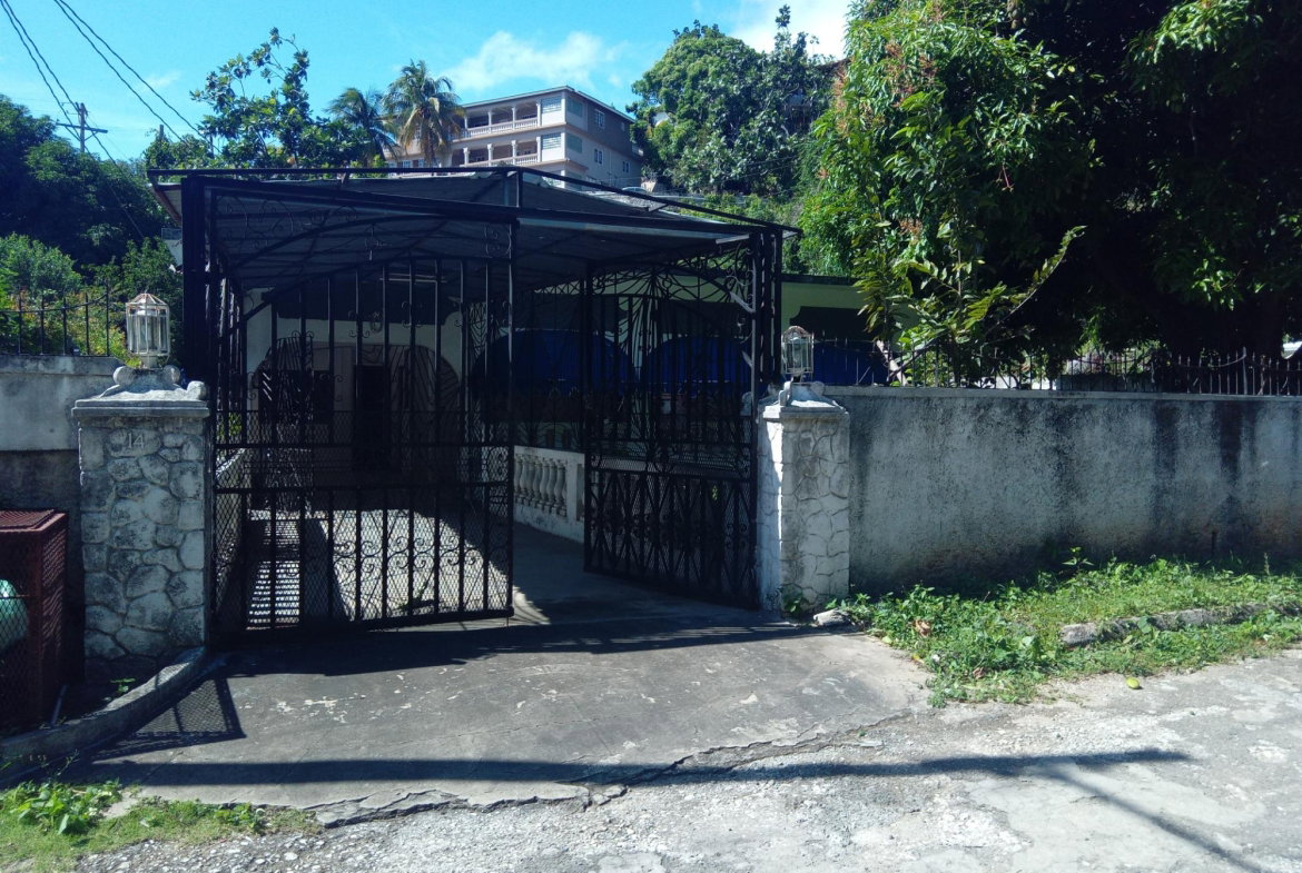 First image of 14 East Great House Circle in Kingston 19, St. Andrew, Jamaica - property is For Sale