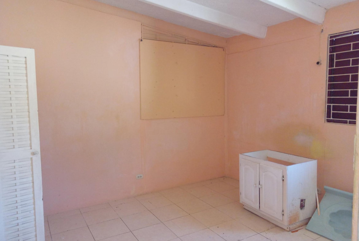 Ninth image of 14 East Great House Circle in Kingston 19, St. Andrew, Jamaica - property is For Sale