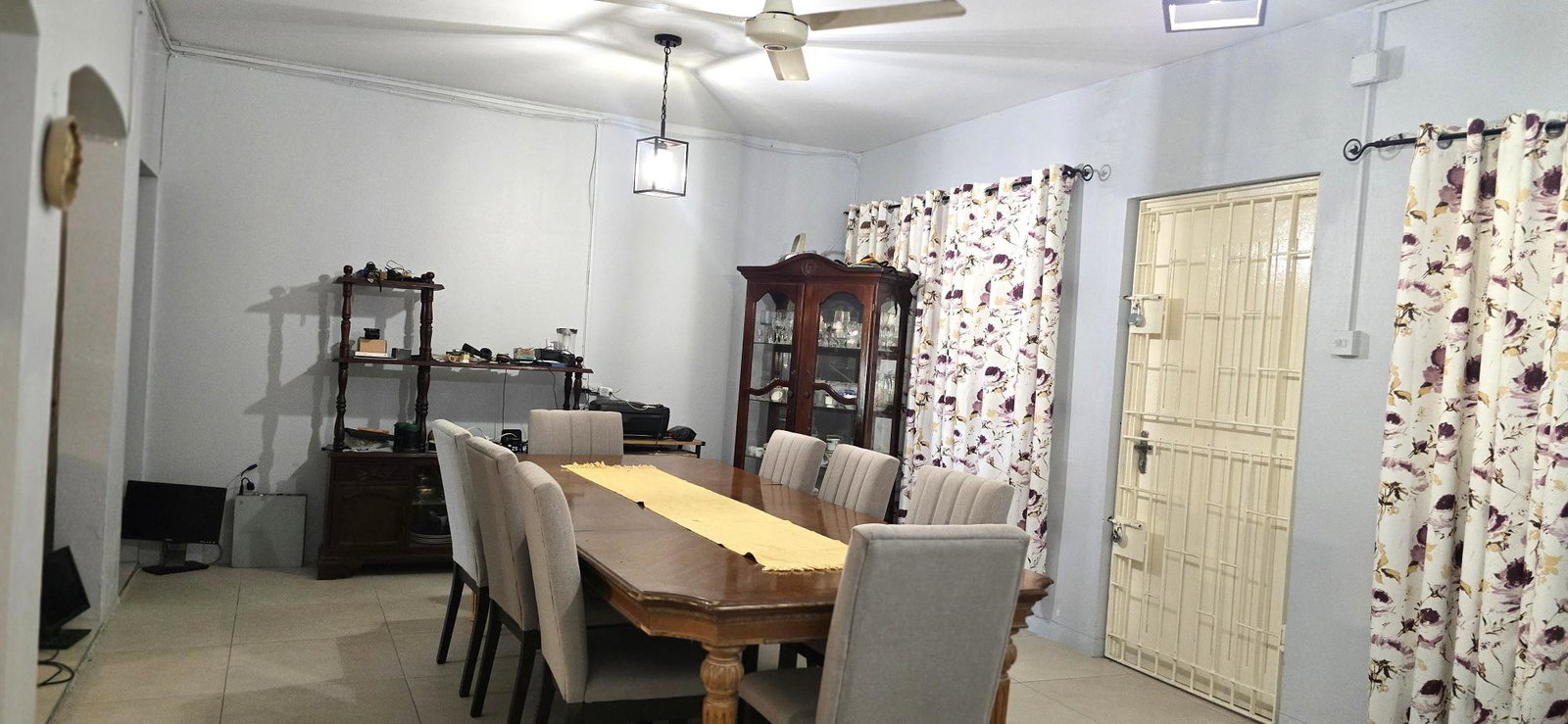 Thirteenth image of 42 Druesdale Avenue in Kingston 19, St. Andrew, Jamaica - property is For Sale