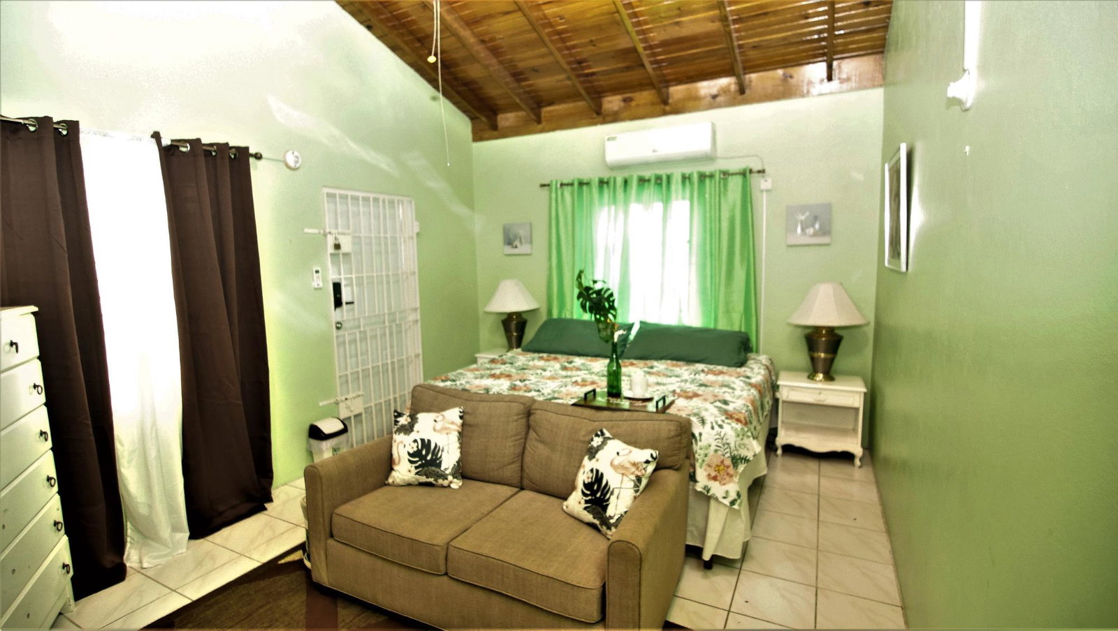 Third image of 27 Bayview Boulevard in Bull Bay P.O., St. Andrew, Jamaica - property is For Rent