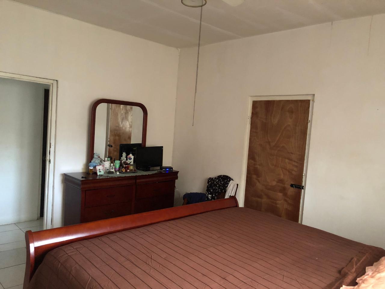 Fourteenth image of 27 Elmwood Terrace in Kingston 19, St. Andrew, Jamaica - property is For Sale