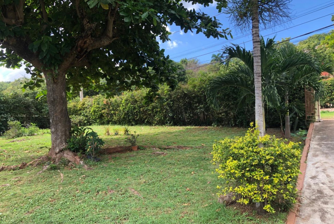 Sixth image of 27 Elmwood Terrace in Kingston 19, St. Andrew, Jamaica - property is For Sale