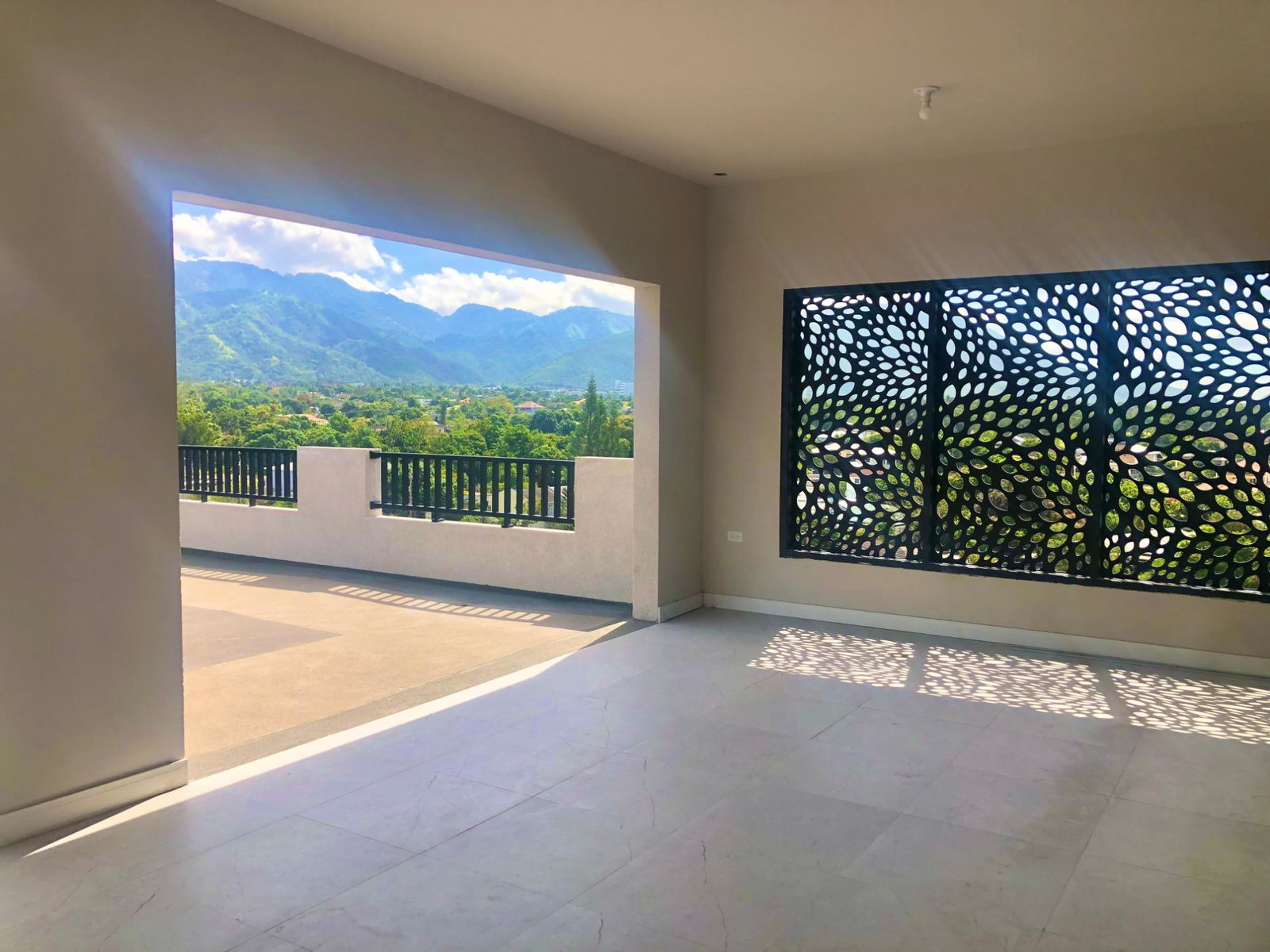 Fifth image of 504-22 Wellington Drive in Kingston 6, St. Andrew, Jamaica - property is For Rent