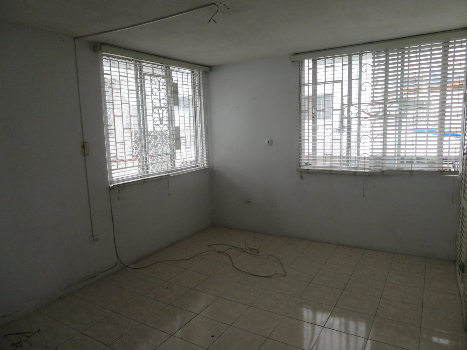 Stunning-2-Bedroom-Apartment-for-Sale-at-St-James-Court-7-Kingsway-St.-Andrew-Jamaica Twelfth image of Apt #15-7 Kingsway in Kingston 10, St. Andrew, Jamaica - property is For Sale