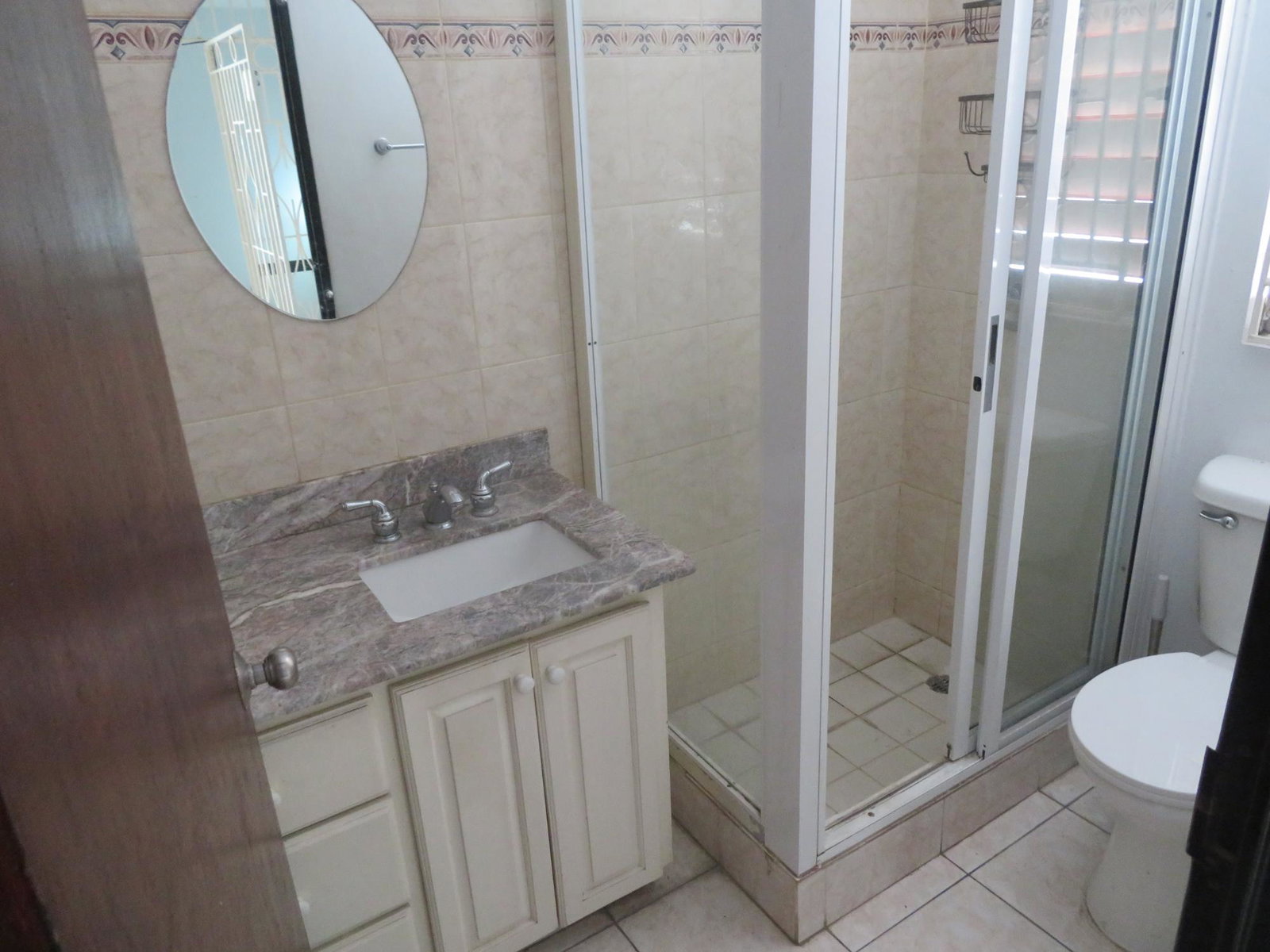 Stunning-2-Bedroom-Apartment-for-Sale-at-St-James-Court-7-Kingsway-St.-Andrew-Jamaica Thirteenth image of Apt #15-7 Kingsway in Kingston 10, St. Andrew, Jamaica - property is For Sale