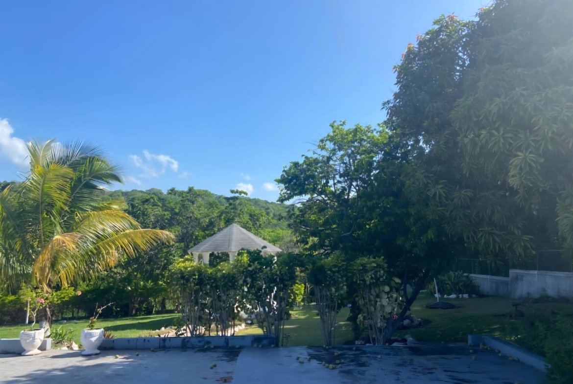 Eleventh image of Mount Pleasant in Runaway Bay, St. Ann, Jamaica - property is For Rent