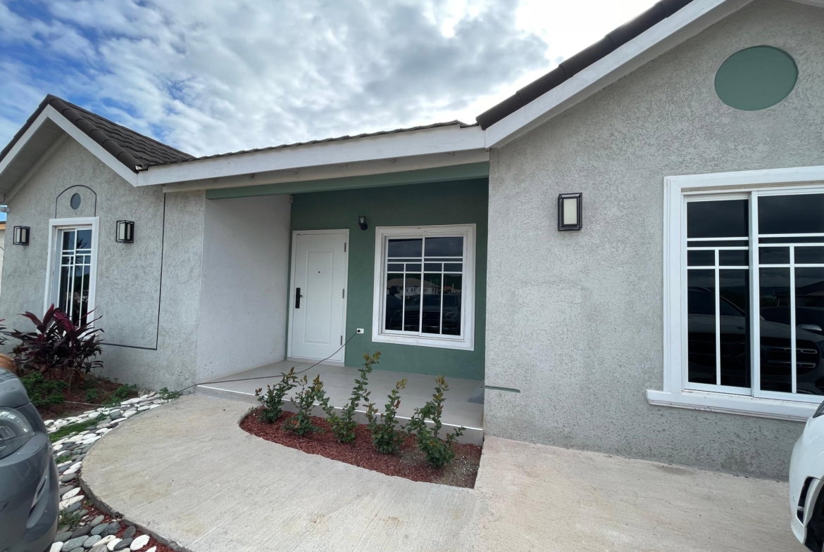 Second image of 212- Toby Hammocks, Toby Heigh in Freetown, Clarendon, Jamaica - property is For Sale