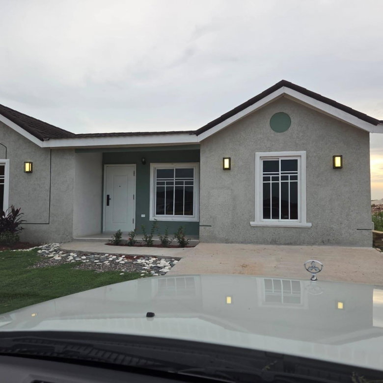 First image of 212- Toby Hammocks, Toby Heigh in Freetown, Clarendon, Jamaica - property is For Sale