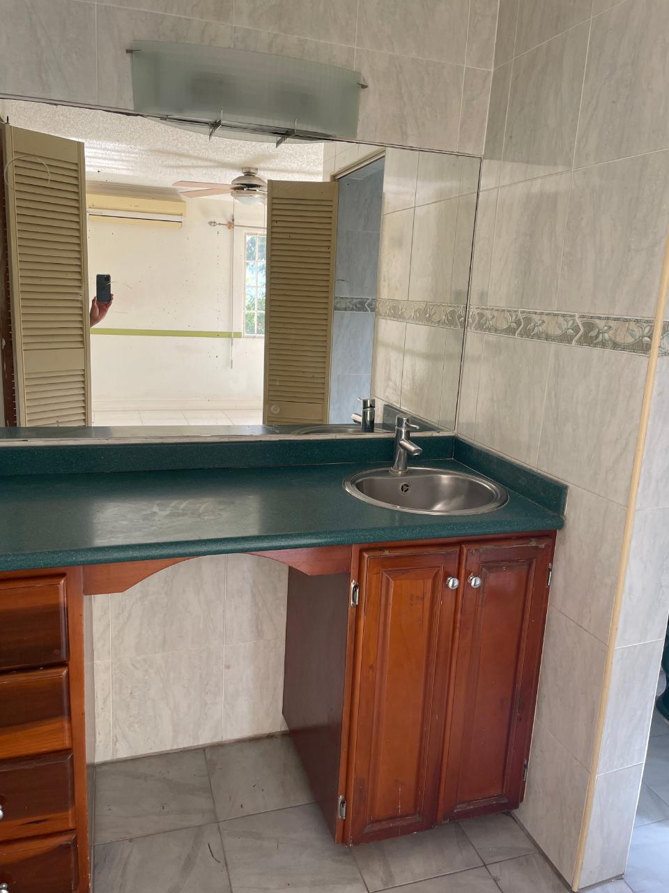 Ninth image of 118 East Mountain Pride in Kingston 6, St. Andrew, Jamaica - property is For Rent