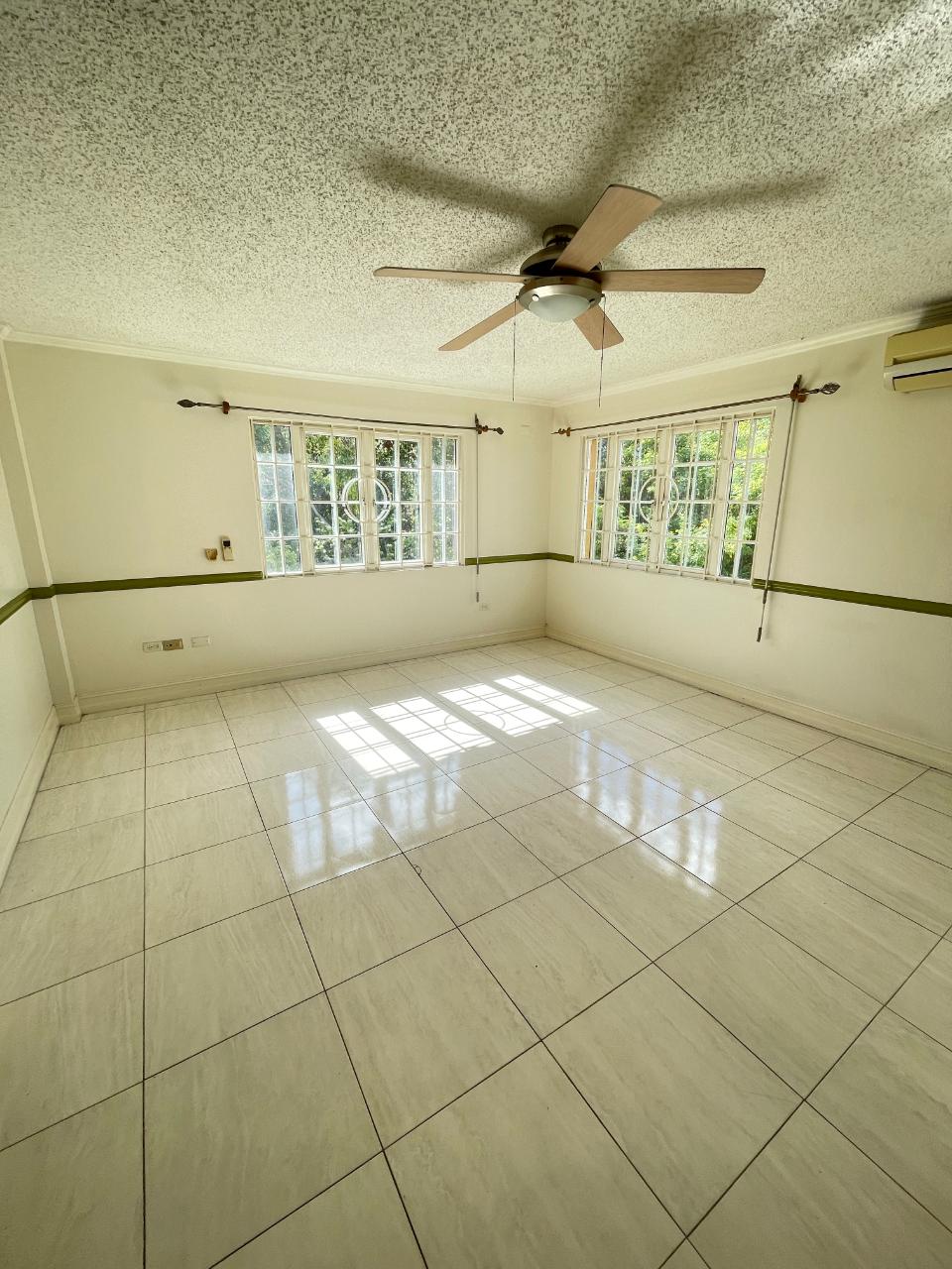 Tenth image of 118 East Mountain Pride in Kingston 6, St. Andrew, Jamaica - property is For Rent