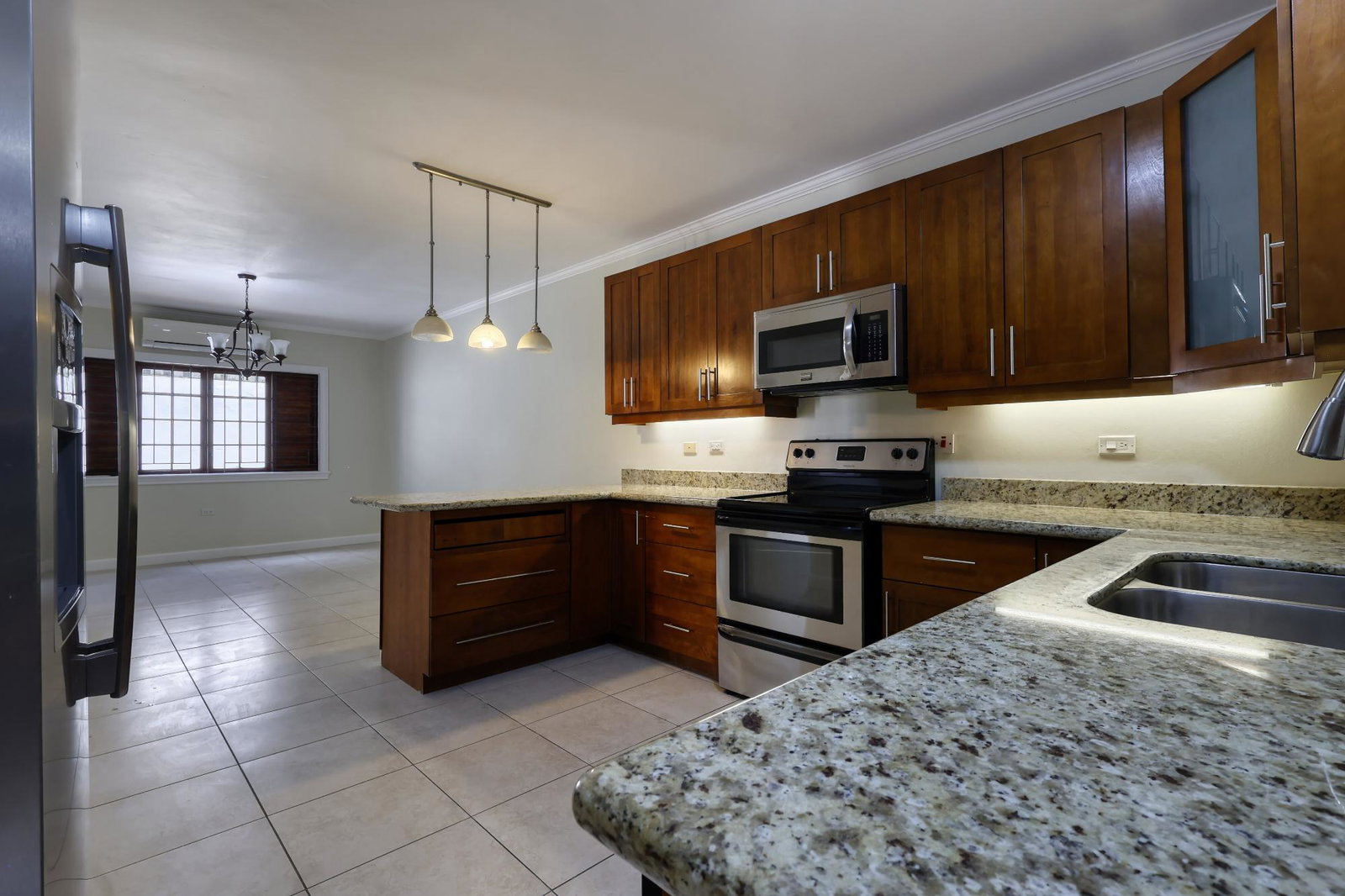 Thirteenth image of 11 Waterworks Road in Kingston 8, St. Andrew, Jamaica - property is For Rent