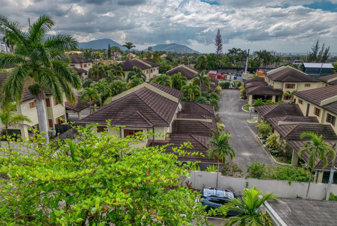 Fourth image of 11 Waterworks Road in Kingston 8, St. Andrew, Jamaica - property is For Rent