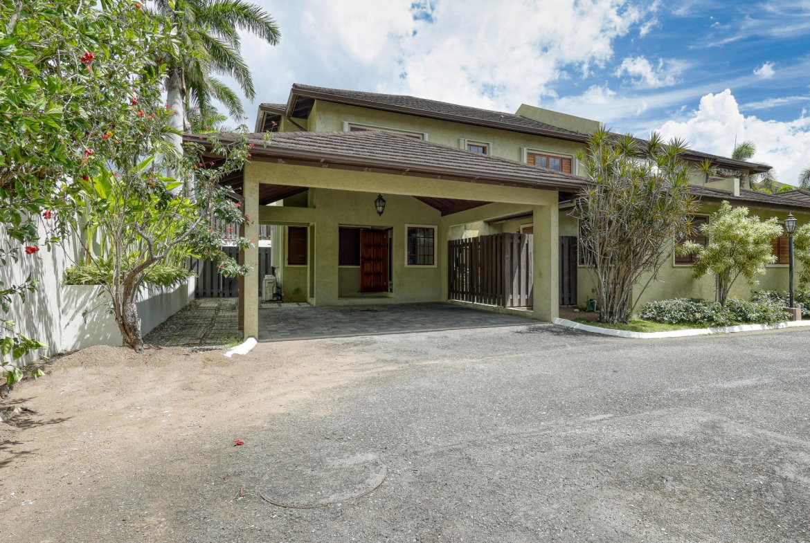 Eighth image of 11 Waterworks Road in Kingston 8, St. Andrew, Jamaica - property is For Rent