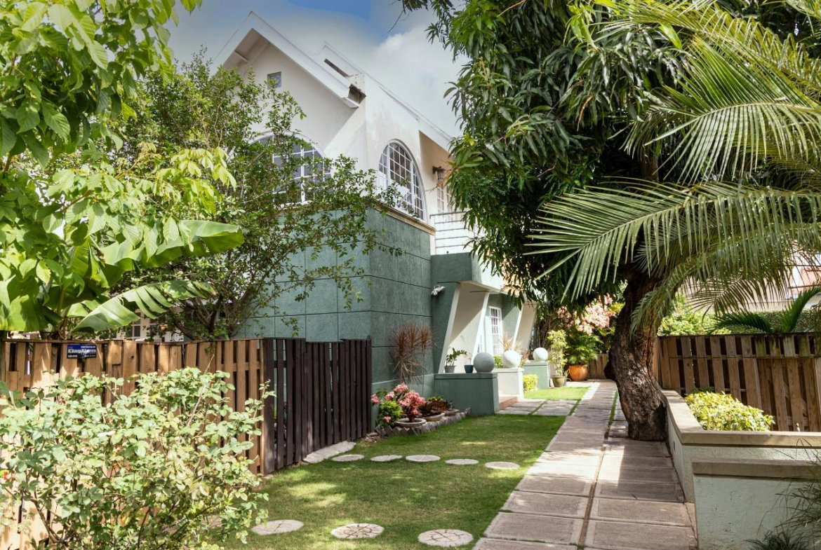 Twelfth image of 7-4 Clieveden Avenue in Kingston 6, St. Andrew, Jamaica - property is For Rent