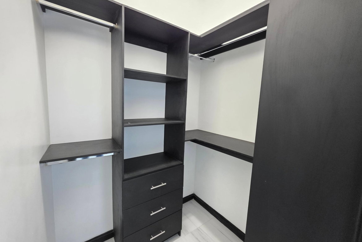 Eighteenth image of 11-9 Halifax Ave in Kingston 6, St. Andrew, Jamaica - property is For Rent