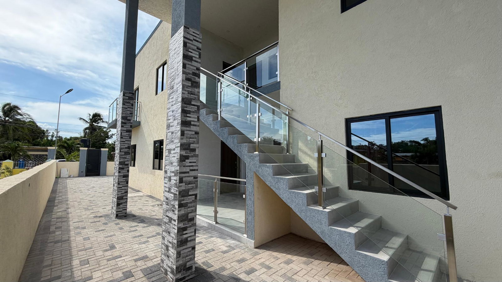 Second image of 33 b Clayton Way, Willowdene in Spanish Town, St. Catherine, Jamaica - property is For Rent