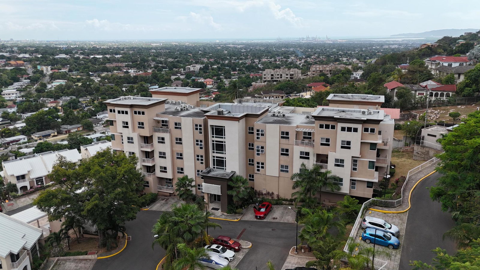 Unfurnished-Studio-Apartment-for-Rent-in-Red-Hills-St.-Andrew-Jamaica First image of 38- 3 Forest Ridge, Red Hills in Kingston 19, St. Andrew, Jamaica - property is For Rent