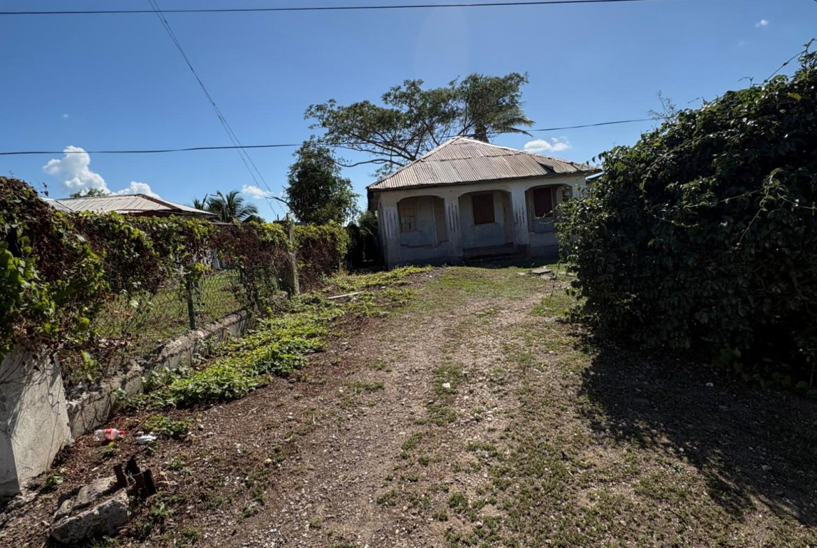 Third image of Race Course in Race Course, Clarendon, Jamaica - property is For Sale