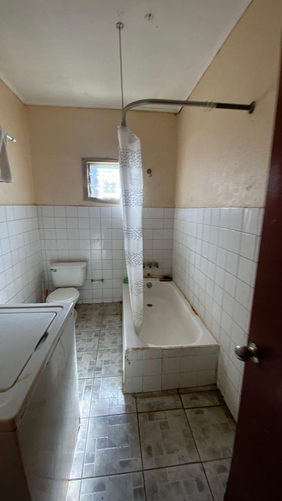 Tenth image of 6 Nelson Street in May Pen, Clarendon, Jamaica - property is For Sale