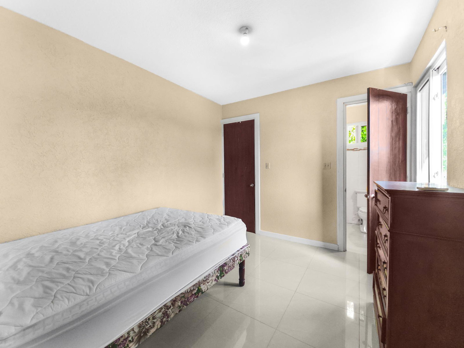 Sixth image of 29-9-11 Washington Drive in Kingston 10, St. Andrew, Jamaica - property is For Sale