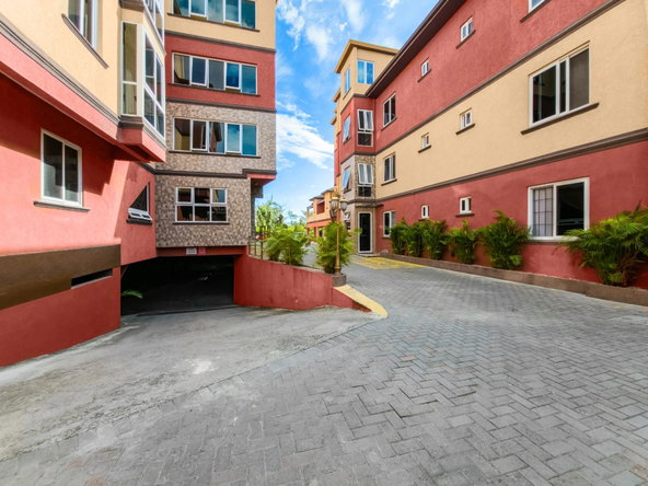 Tenth image of 29-9-11 Washington Drive in Kingston 10, St. Andrew, Jamaica - property is For Sale