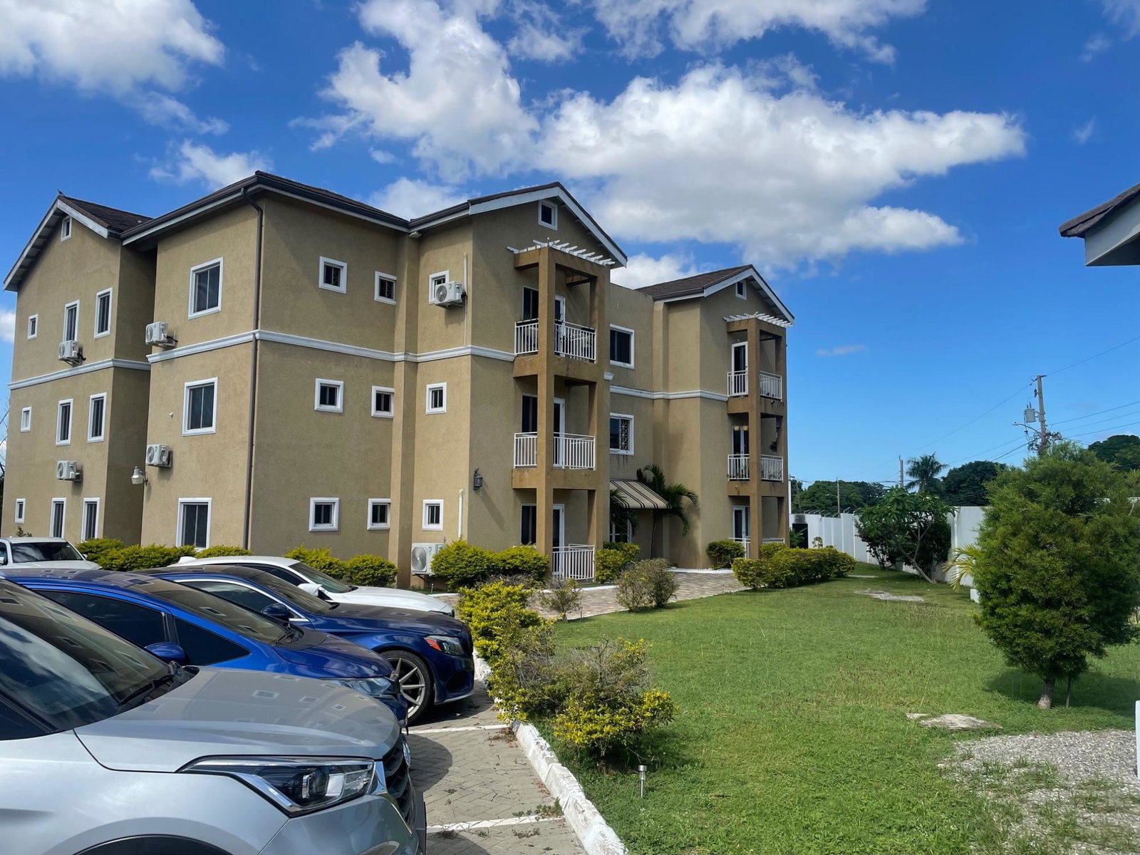 Second image of 39- Merrivale Close in Kingston 8, St. Andrew, Jamaica - property is For Rent