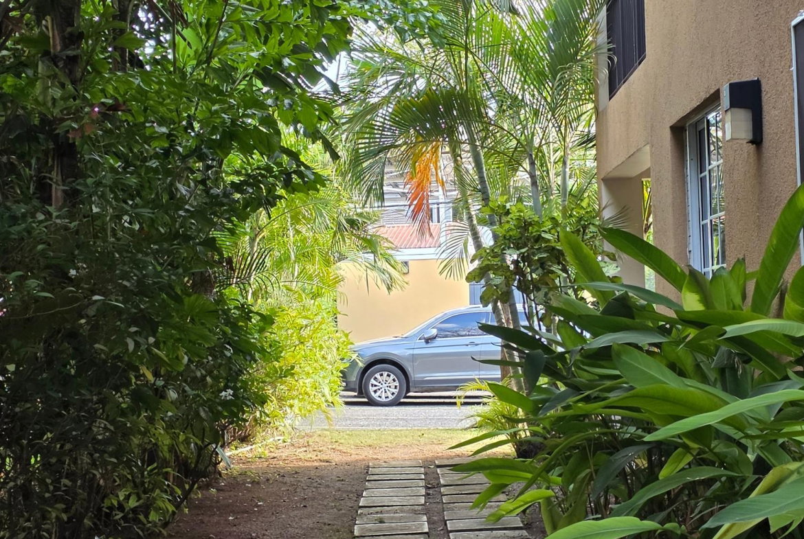 Eighth image of 18-20 Wellington Drive, Kingsto in Kingston 6, St. Andrew, Jamaica - property is For Sale