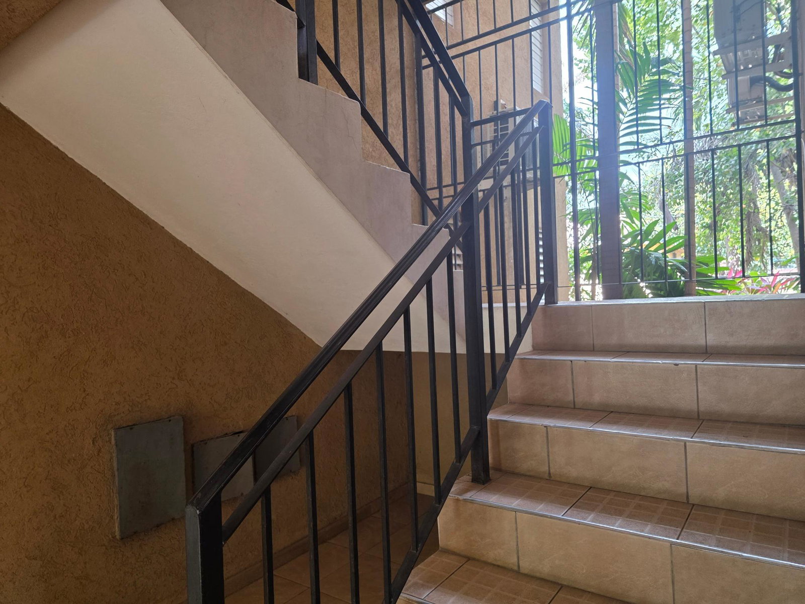 Tenth image of 18-20 Wellington Drive, Kingsto in Kingston 6, St. Andrew, Jamaica - property is For Sale