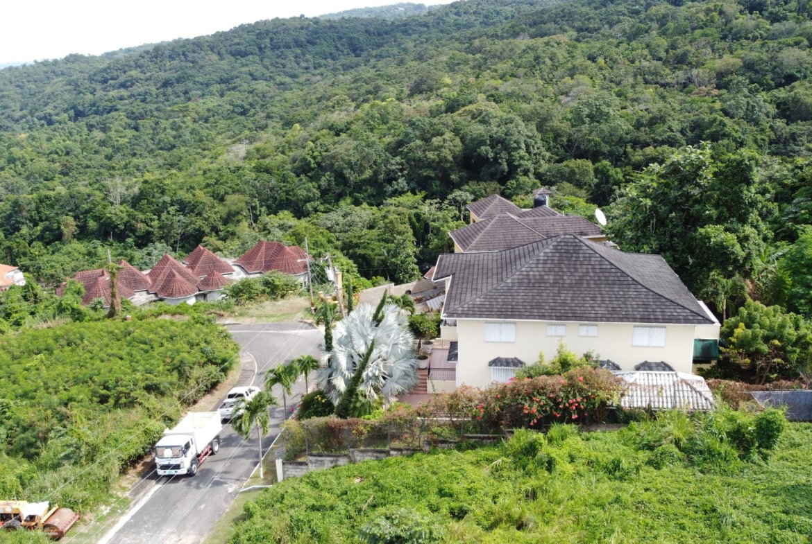 Fourth image of Drax Hall in Ocho Rios, St. Ann, Jamaica - property is For Sale