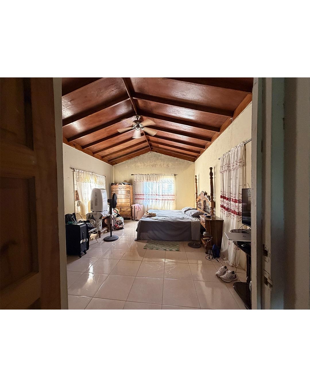 1225-St-Martin-Road-St.-Catherine-Jamaica-4-Bedroom-Renovation-Opportunity-on-Spacious-Fruit-Tree-Lot Seventh image of 1225 st Martin Road in Green Acres, St. Catherine, Jamaica - property is For Sale
