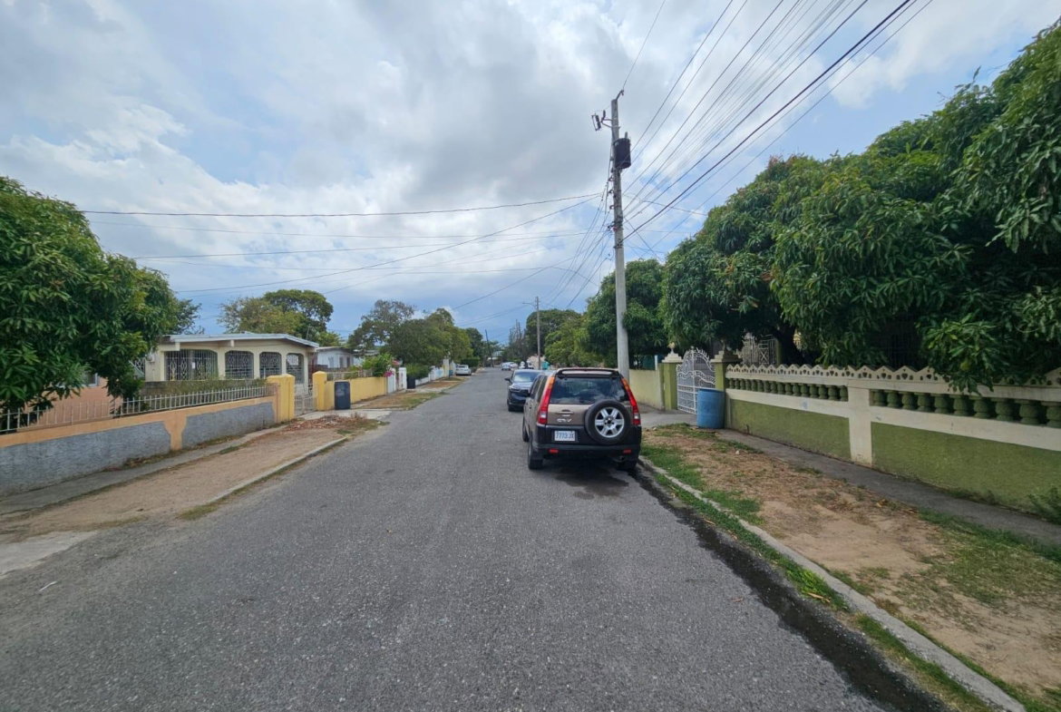 Fourth image of 134 Stafford Avenue in Bridgeport, St. Catherine, Jamaica - property is For Sale