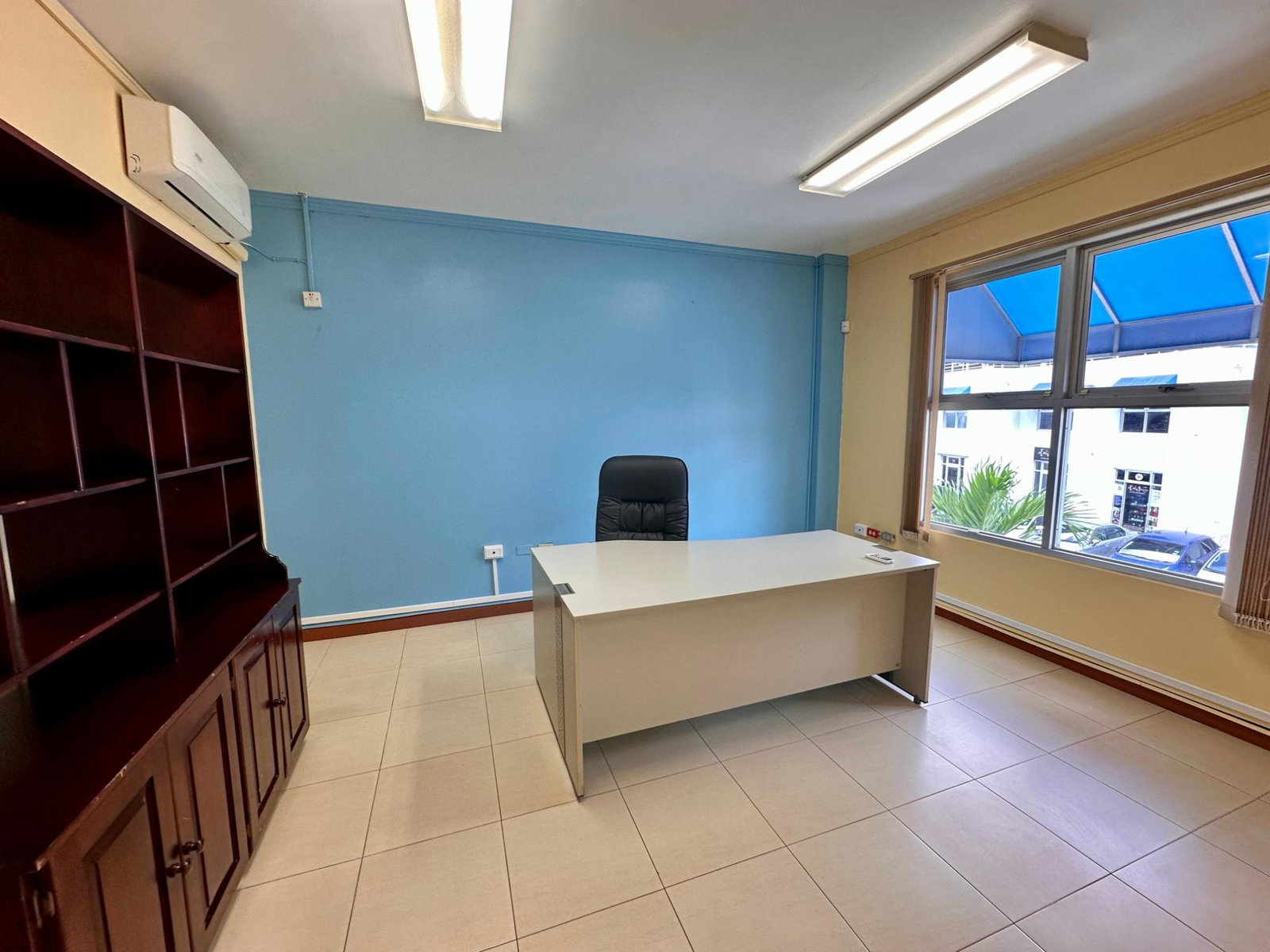 Ninth image of 38-15 Hope Road in Kingston 10, St. Andrew, Jamaica - property is For Rent