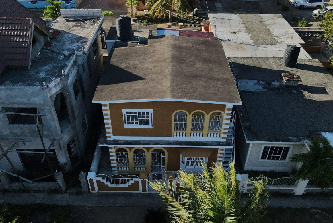 Second image of 168 4 West, Greater Portmore in Greater Portmore, St. Catherine, Jamaica - property is For Sale