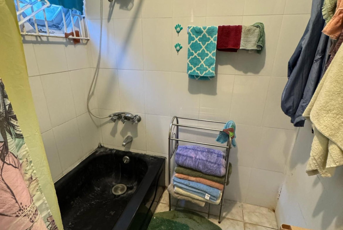 Thirteenth image of 168 4 West, Greater Portmore in Greater Portmore, St. Catherine, Jamaica - property is For Sale