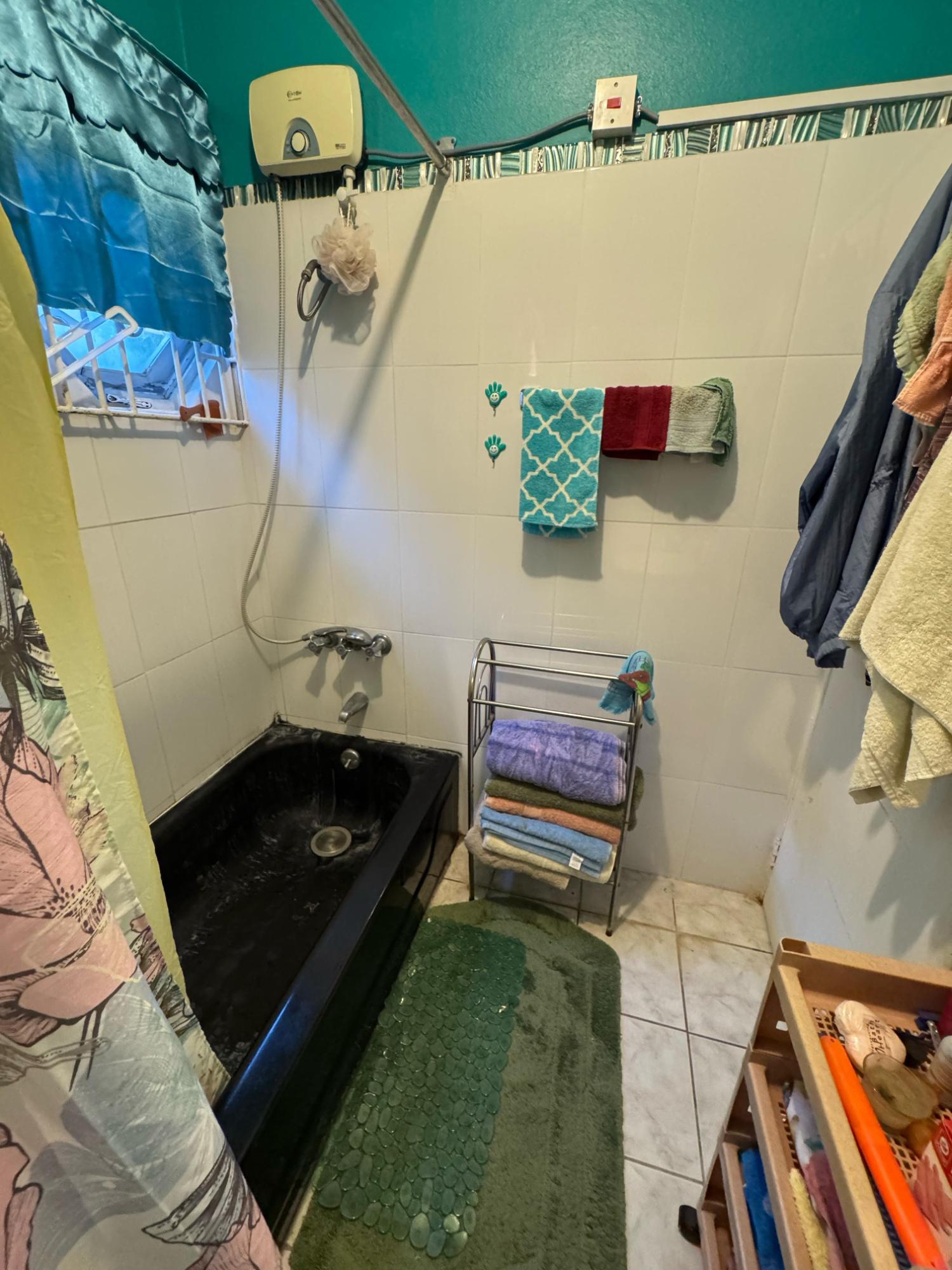 Thirteenth image of 168 4 West, Greater Portmore in Greater Portmore, St. Catherine, Jamaica - property is For Sale