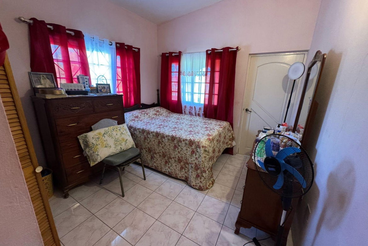 Sixth image of 168 4 West, Greater Portmore in Greater Portmore, St. Catherine, Jamaica - property is For Sale