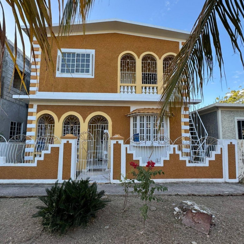First image of 168 4 West, Greater Portmore in Greater Portmore, St. Catherine, Jamaica - property is For Sale