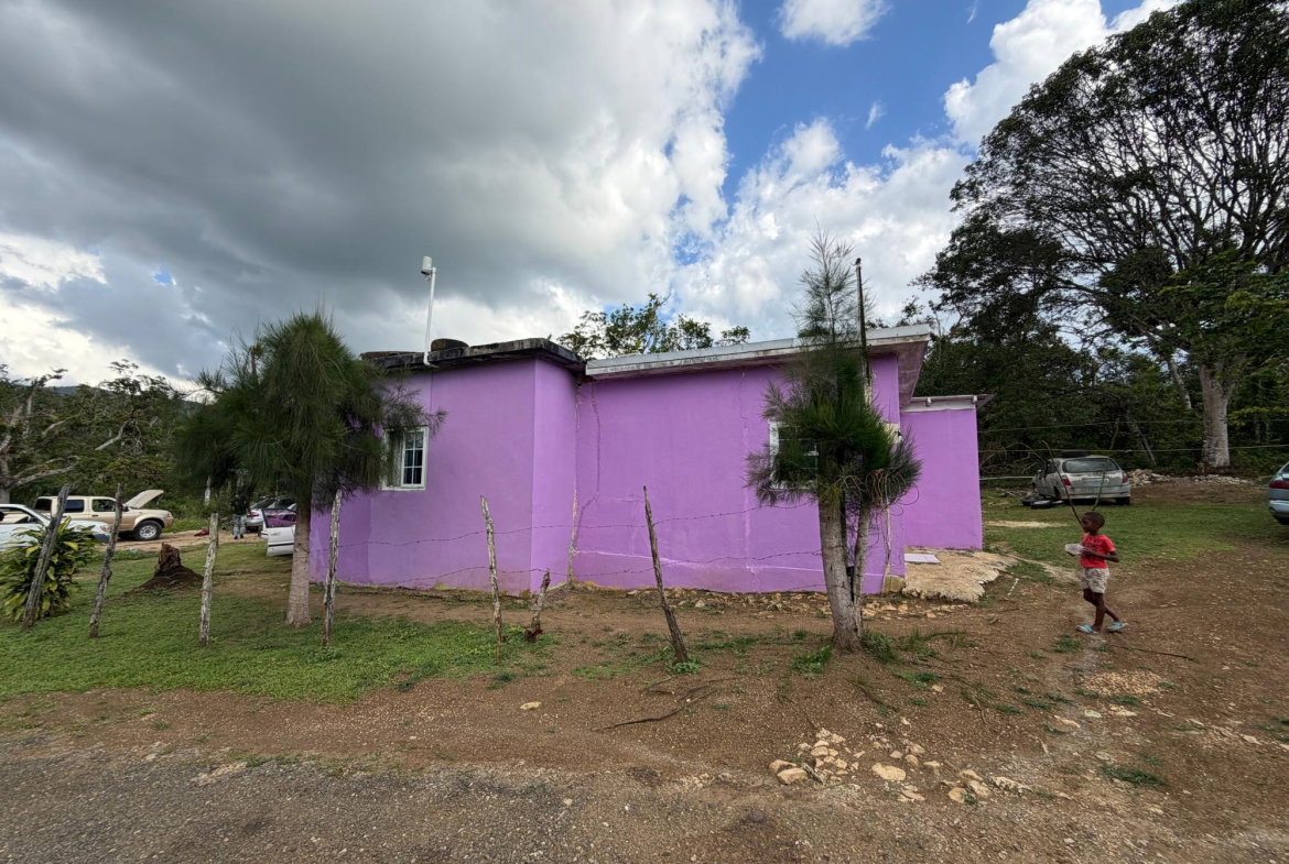 Second image of Evergreen in Comfort Hall, Manchester, Jamaica - property is For Sale
