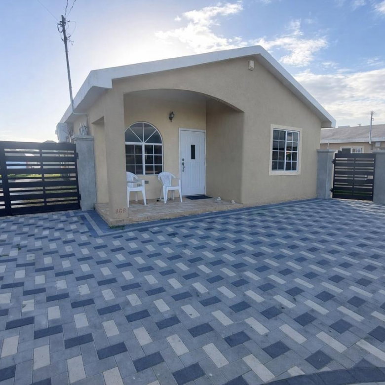 First image of Lot 866 Phoenix Park Village in Dunbeholding, St. Catherine, Jamaica - property is For Sale