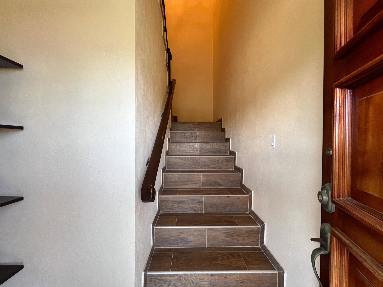 2-Bed-2-Bath-Apartment-for-Rent-in-Great-Pond-Ocho-Rios-St.-Ann Third image of 16- Great Pond in Great Pond, St. Ann, Jamaica - property is For Rent