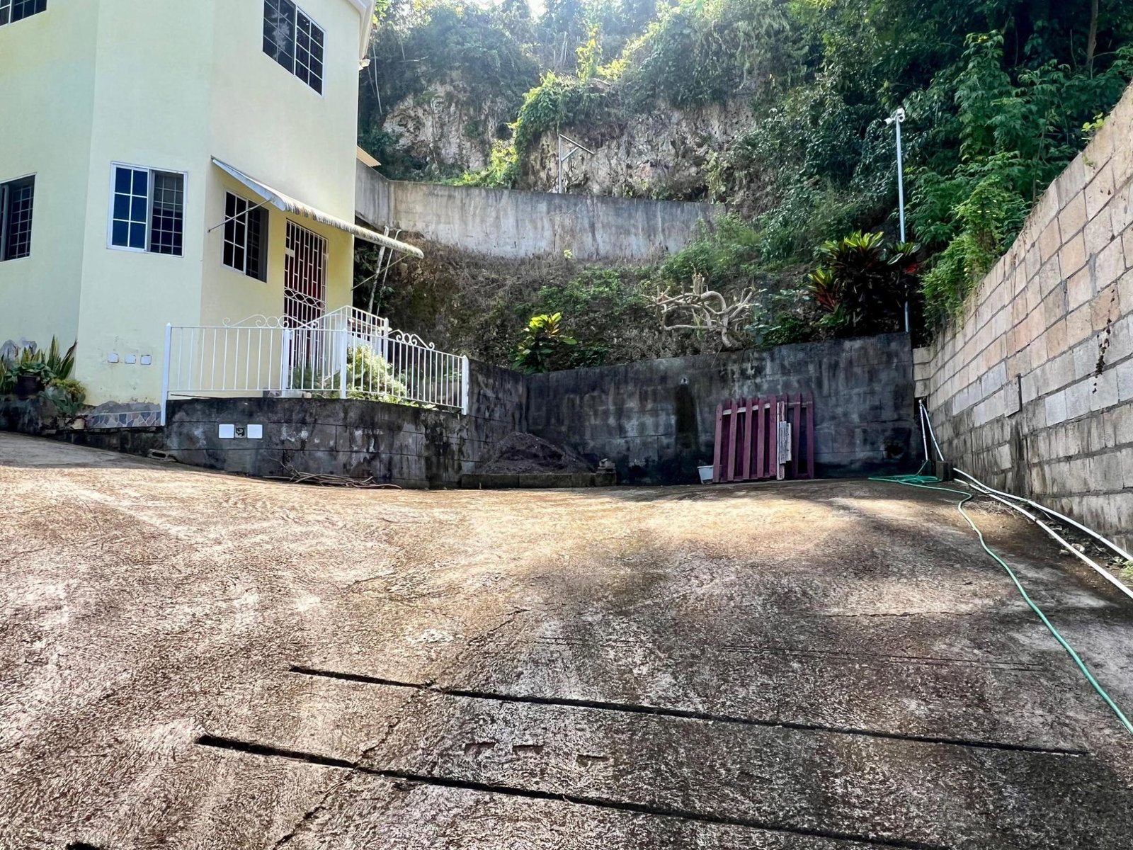 2-Bed-2-Bath-Apartment-for-Rent-in-Great-Pond-Ocho-Rios-St.-Ann Twenty-Fourth image of 16- Great Pond in Great Pond, St. Ann, Jamaica - property is For Rent