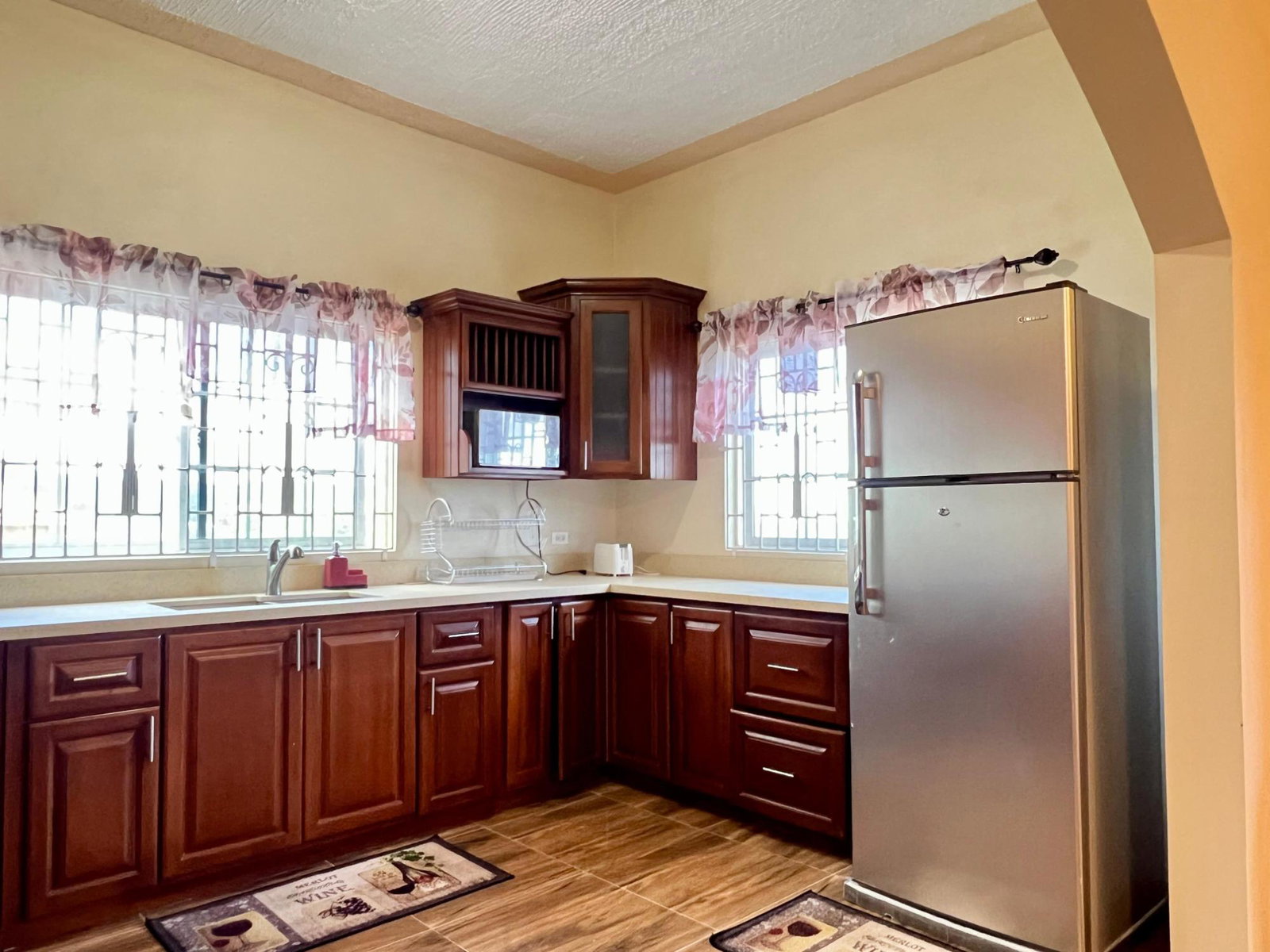 2-Bed-2-Bath-Apartment-for-Rent-in-Great-Pond-Ocho-Rios-St.-Ann Ninth image of 16- Great Pond in Great Pond, St. Ann, Jamaica - property is For Rent