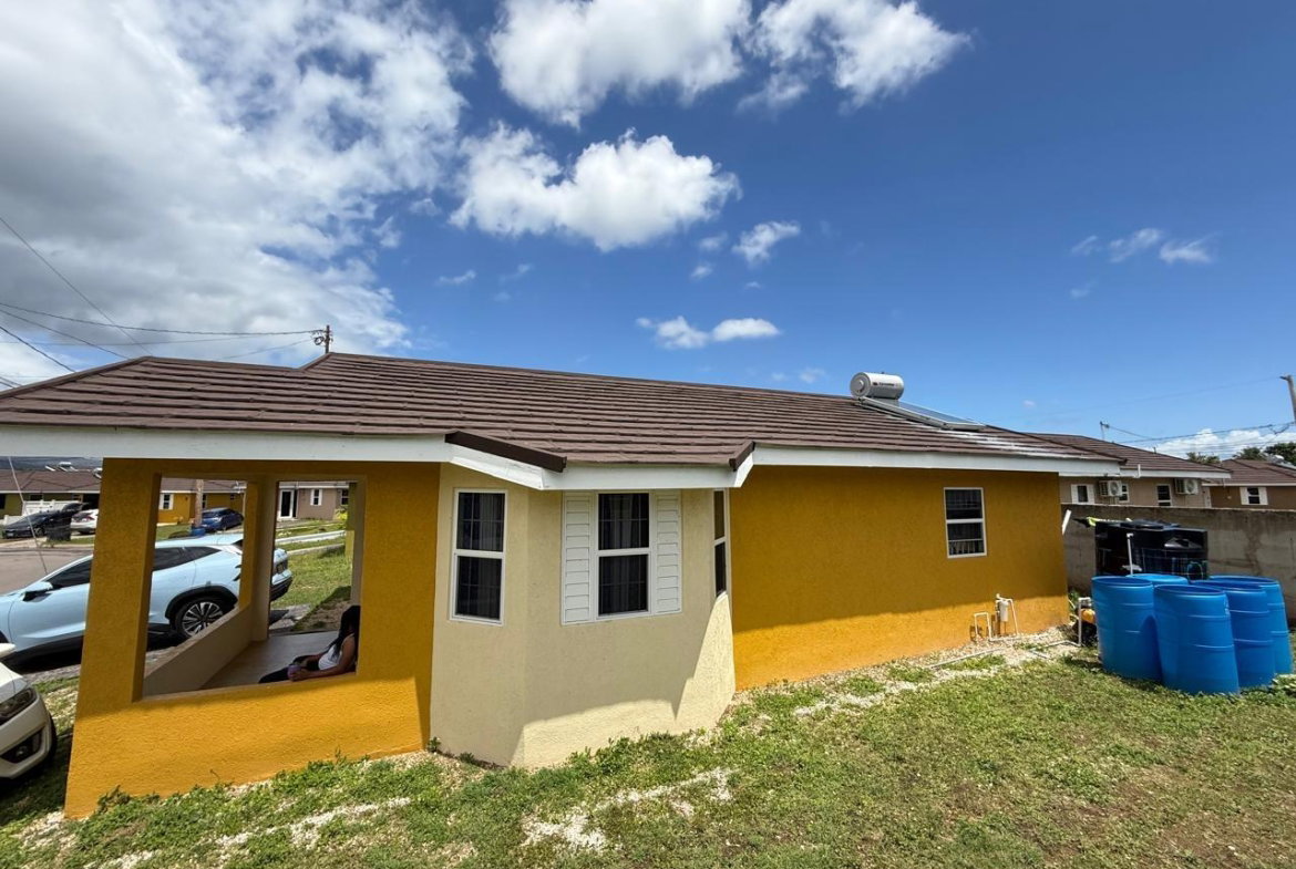 Third image of 197 Old Harbour Colbeck Manor in Colbeck, St. Catherine, Jamaica - property is For Sale
