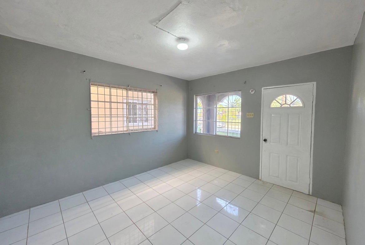 Seventh image of 55 3 East Chedwin in East Chedwin, St. Catherine, Jamaica - property is For Rent