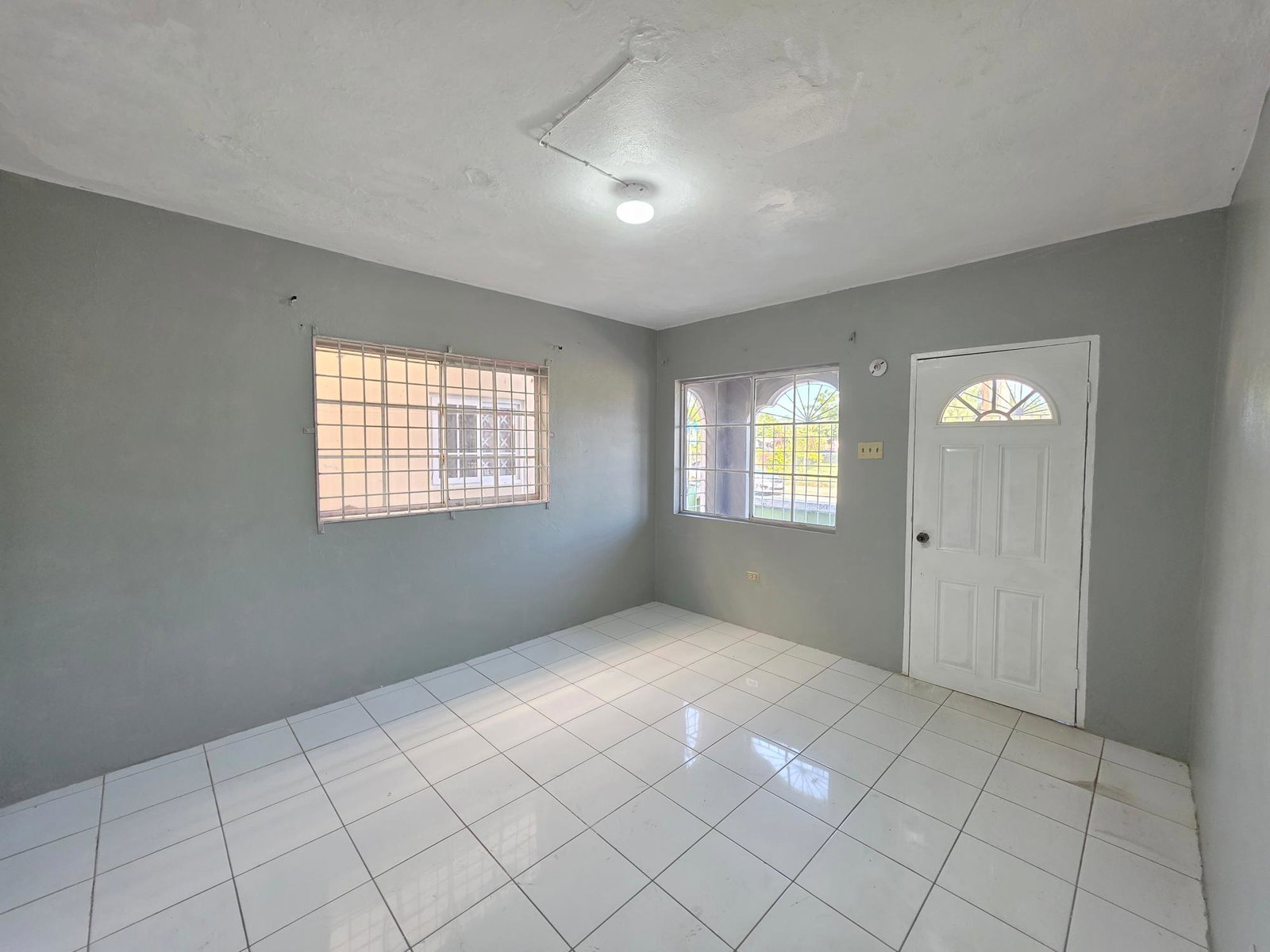 Seventh image of 55 3 East Chedwin in East Chedwin, St. Catherine, Jamaica - property is For Rent