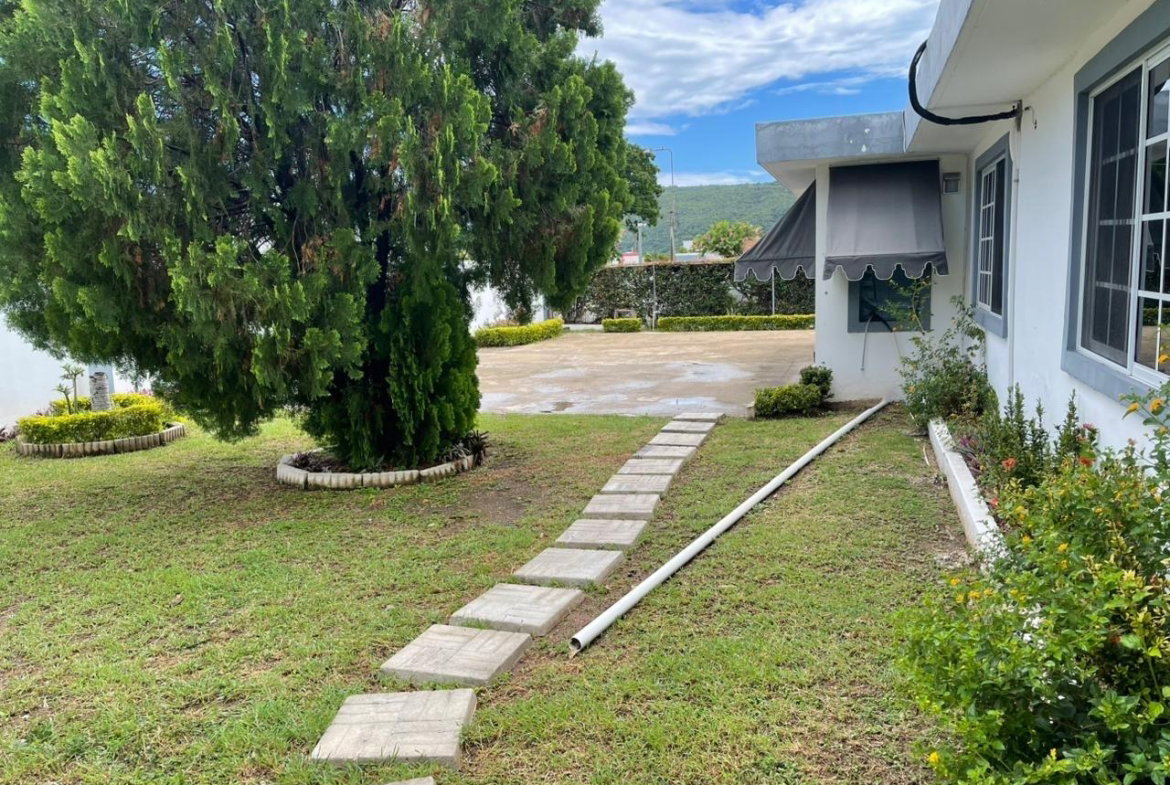 Fourteenth image of 29 Gerbera Drive in Kingston 6, St. Andrew, Jamaica - property is For Rent