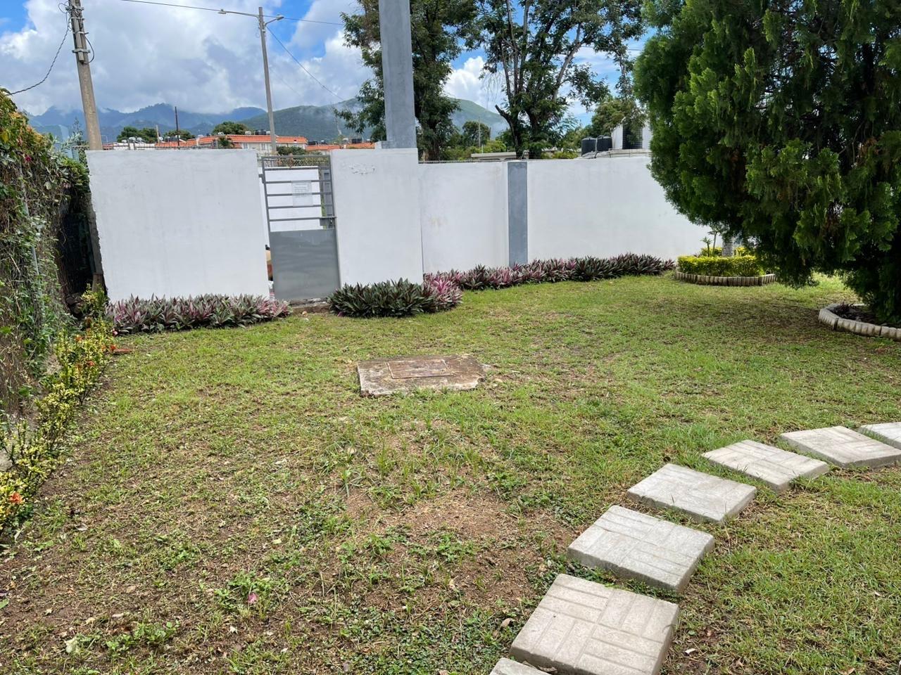 Fifteenth image of 29 Gerbera Drive in Kingston 6, St. Andrew, Jamaica - property is For Rent