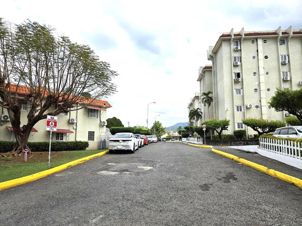 Second image of 402-oaklands Constant Spring rd in Kingston 8, St. Andrew, Jamaica - property is For Sale